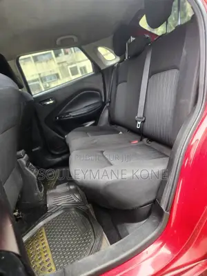 Suzuki Baleno 2024 Rouge