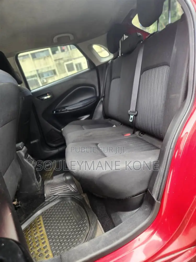 Suzuki Baleno 2024 Rouge