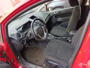 Ford Fiesta 2013 Rouge