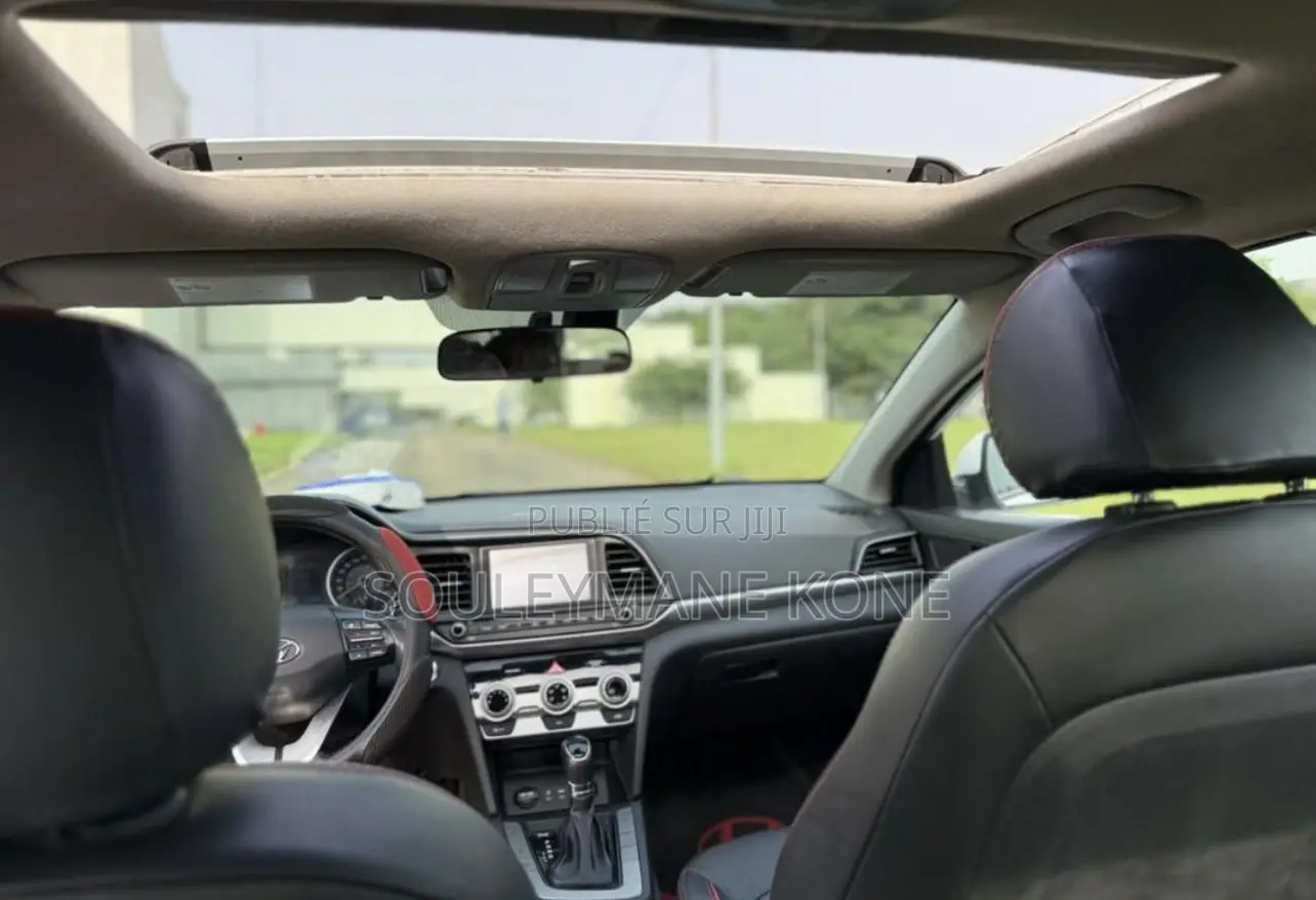 Hyundai Elantra 2020 Blanc