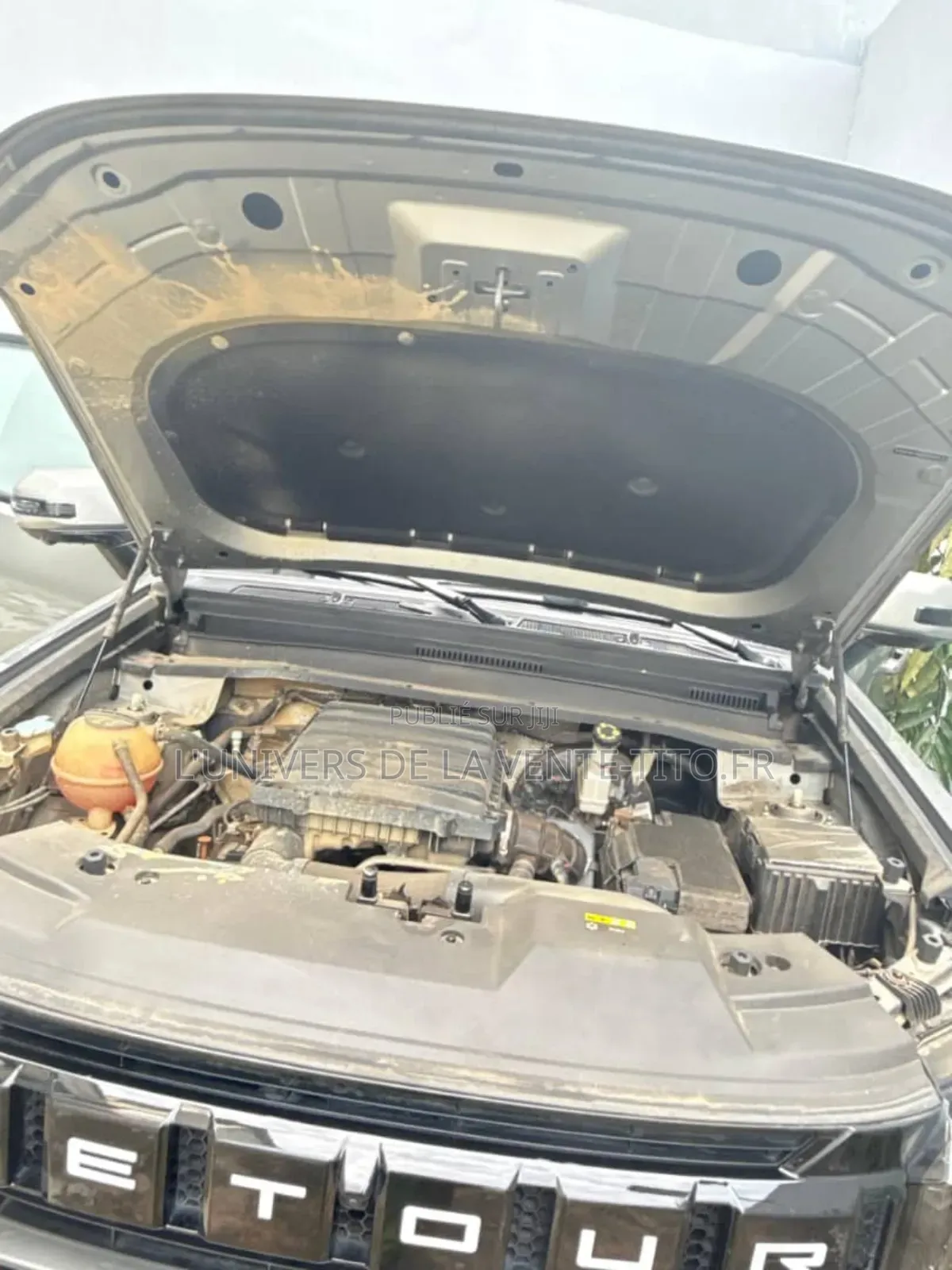 Jetour T2 1.5 Hybrid AWD 2025 Blanc cassé