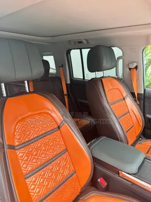 Jetour T2 1.5 Hybrid AWD 2025 Blanc cassé