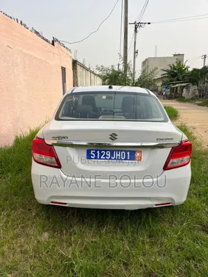 Suzuki Dzire 2023 Blanc