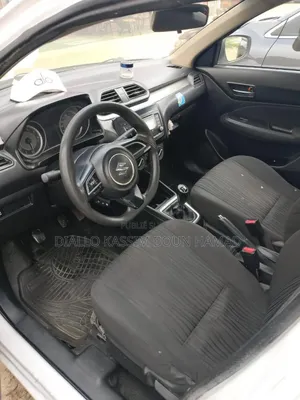 Suzuki Dzire 2023 Blanc