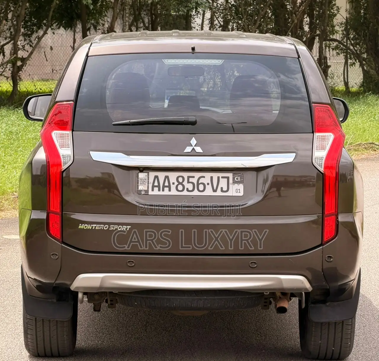 Mitsubishi Montero Sport 2021 Doré