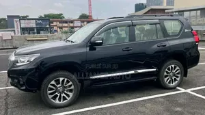 Toyota Land Cruiser Prado 2012 Noir