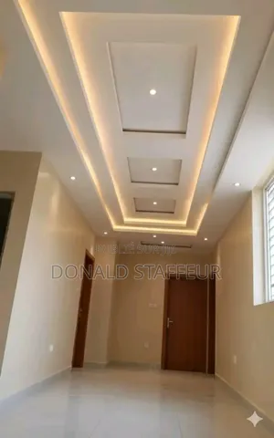 Donald Staffeur Professionnel