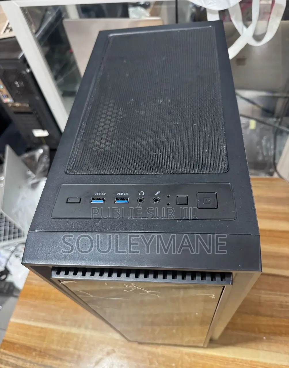 Nouveau Gigabyte GB-BRi5H-8250 32GB AMD Ryzen 7 SSD 1T