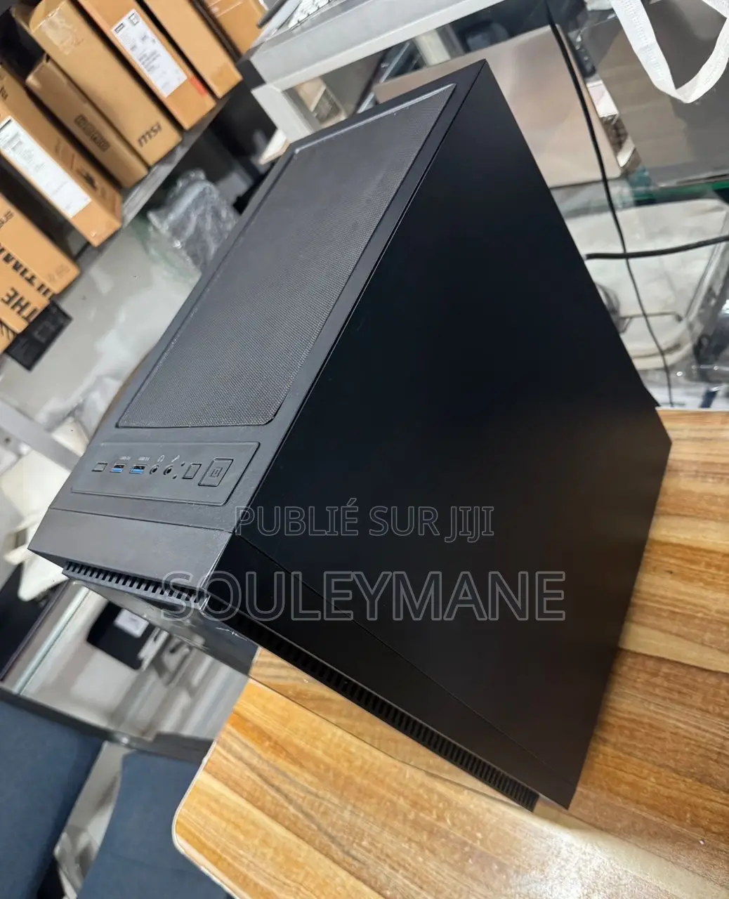 Nouveau Gigabyte GB-BRi5H-8250 32GB AMD Ryzen 7 SSD 1T