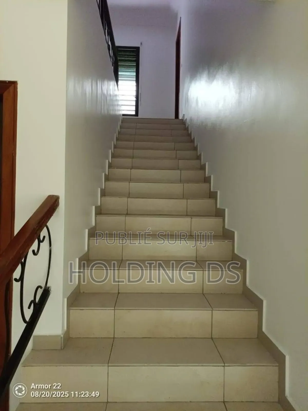 Furnished 4chbre Duplex dans Location , Cocody à Vendre