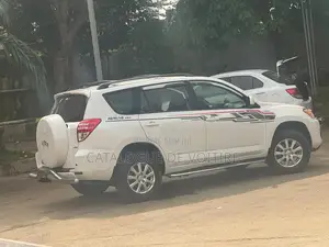 Toyota RAV4 2009 Blanc