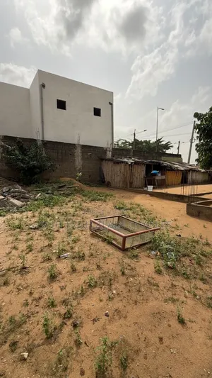 Opportunité De Vente d'Un Beau Terrain De 500m2 Avec Acd