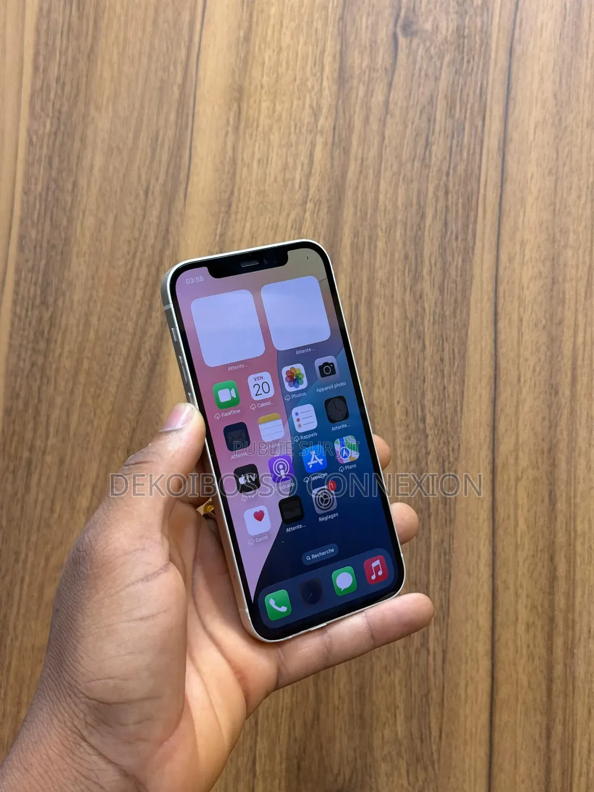 Apple iPhone 12 64 GB Rose