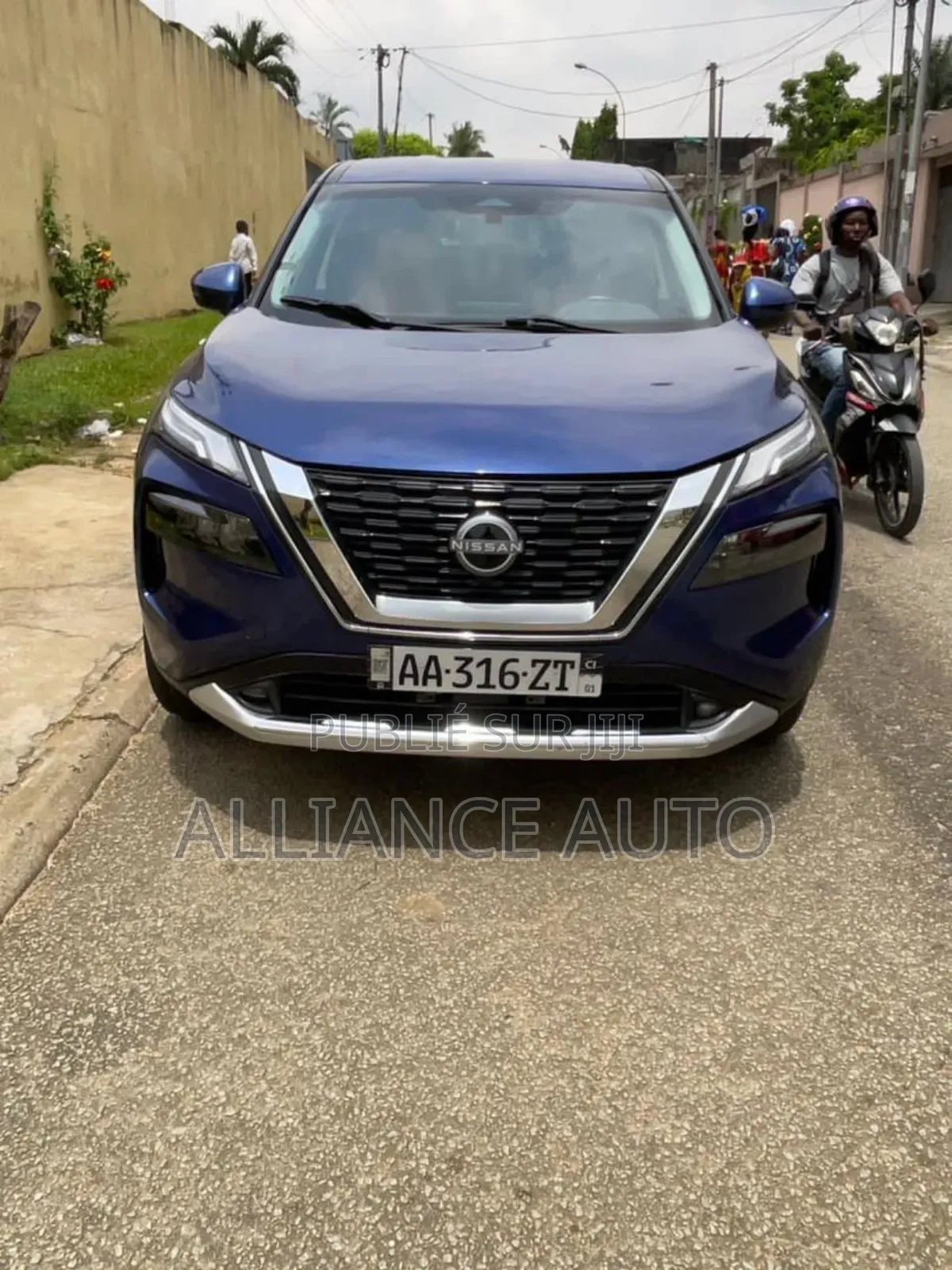 Nissan Rogue 2023 Bleu