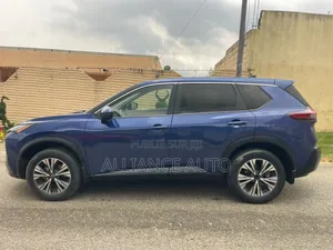 Nissan Rogue 2023 Bleu
