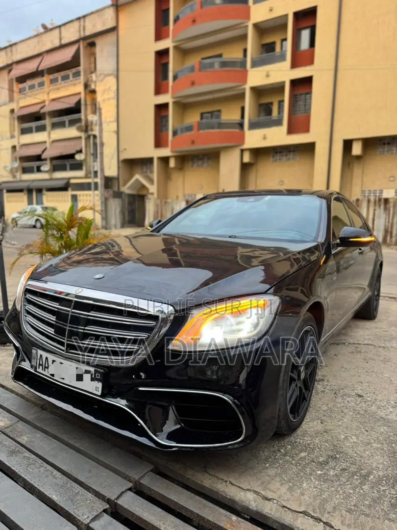 Mercedes-Benz 350D 2015 Noir