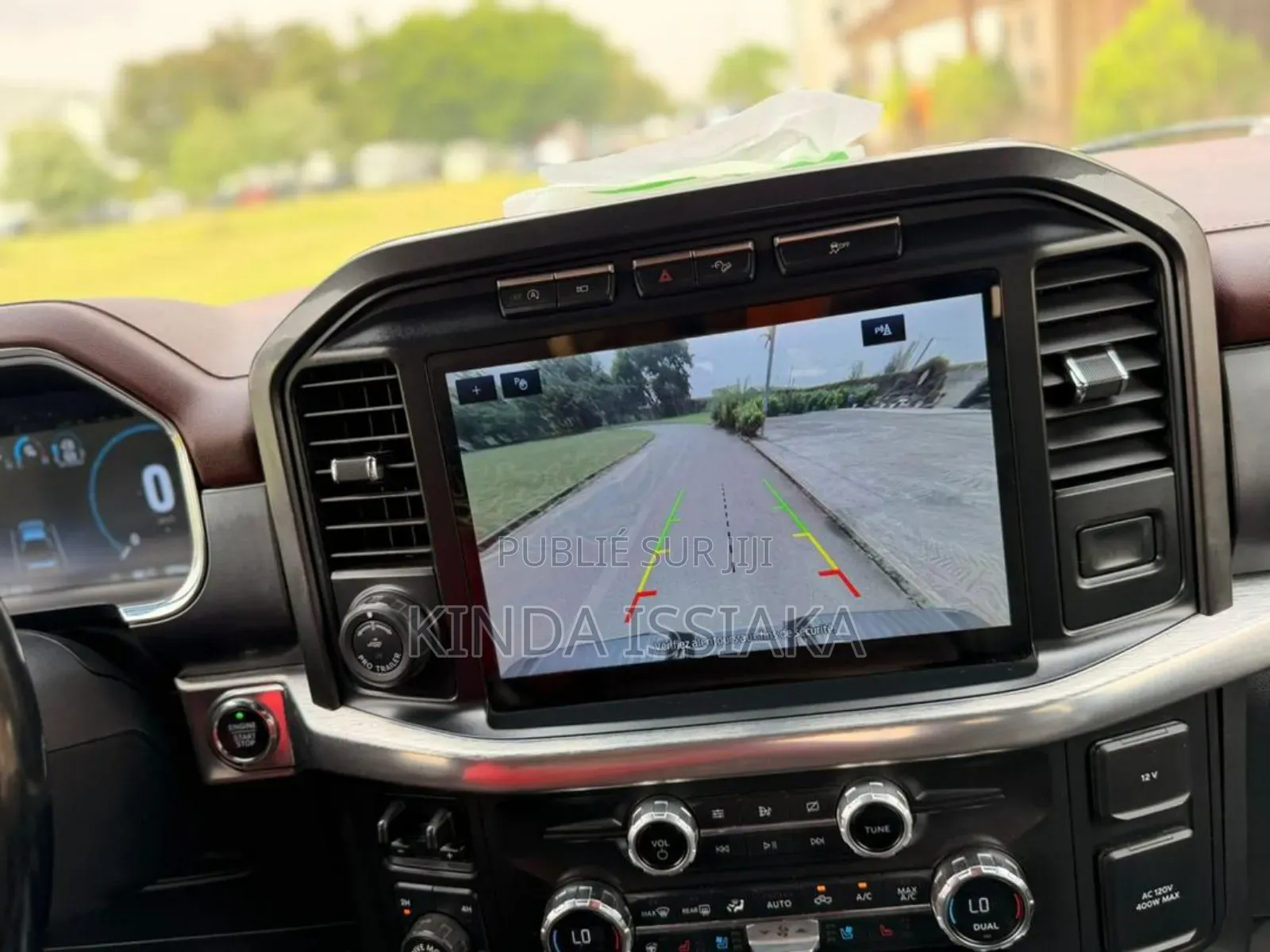 Ford F-150 LARIAT 2021 Gris