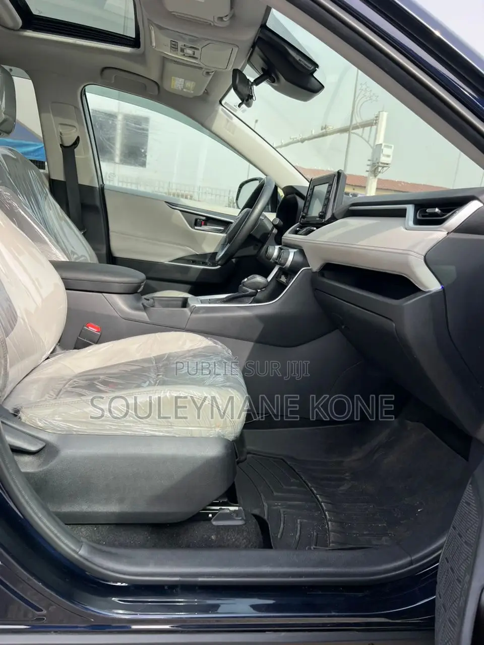 Toyota RAV4 2021 Bleu