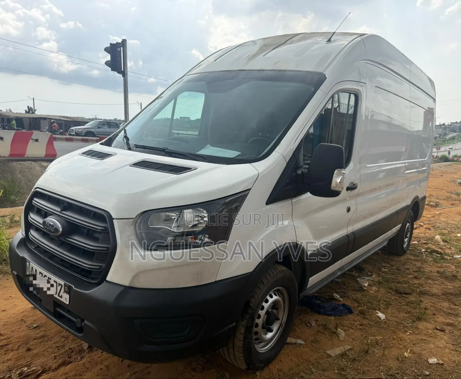 Ford Transit-350 2024 Blanc