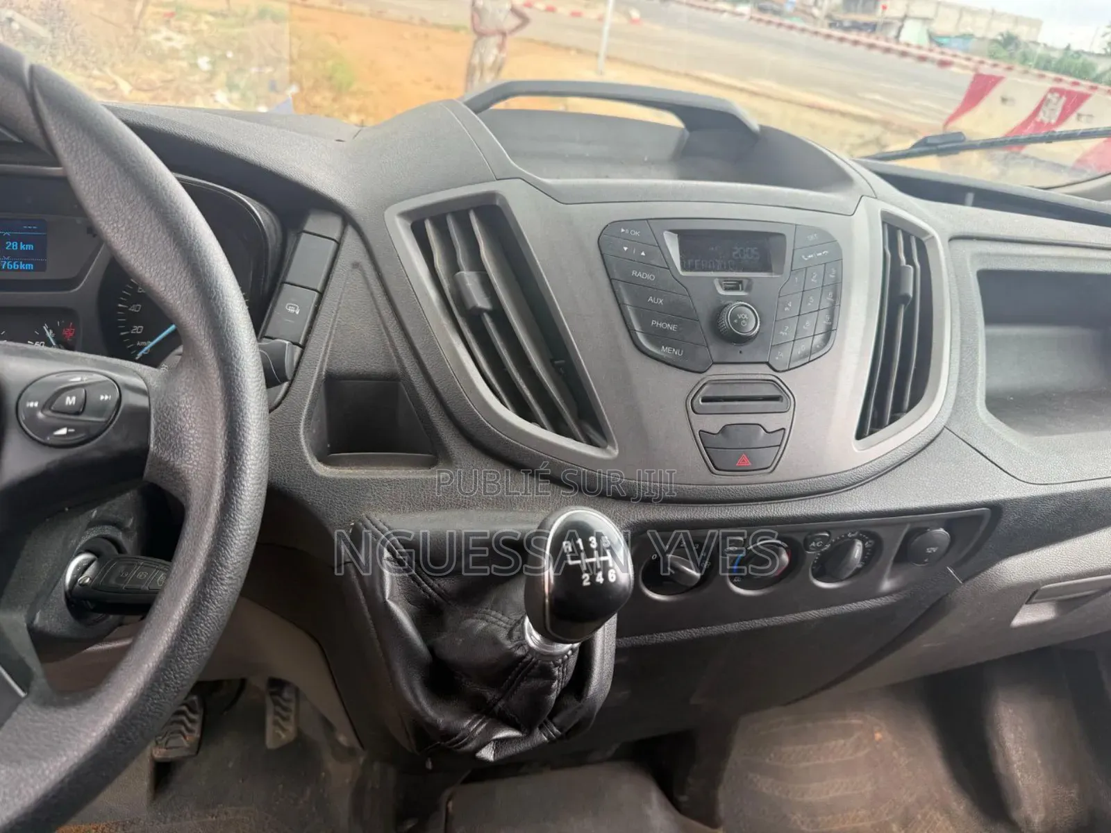 Ford Transit-350 2024 Blanc