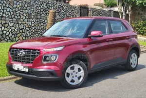Hyundai Venue 2021 Rose