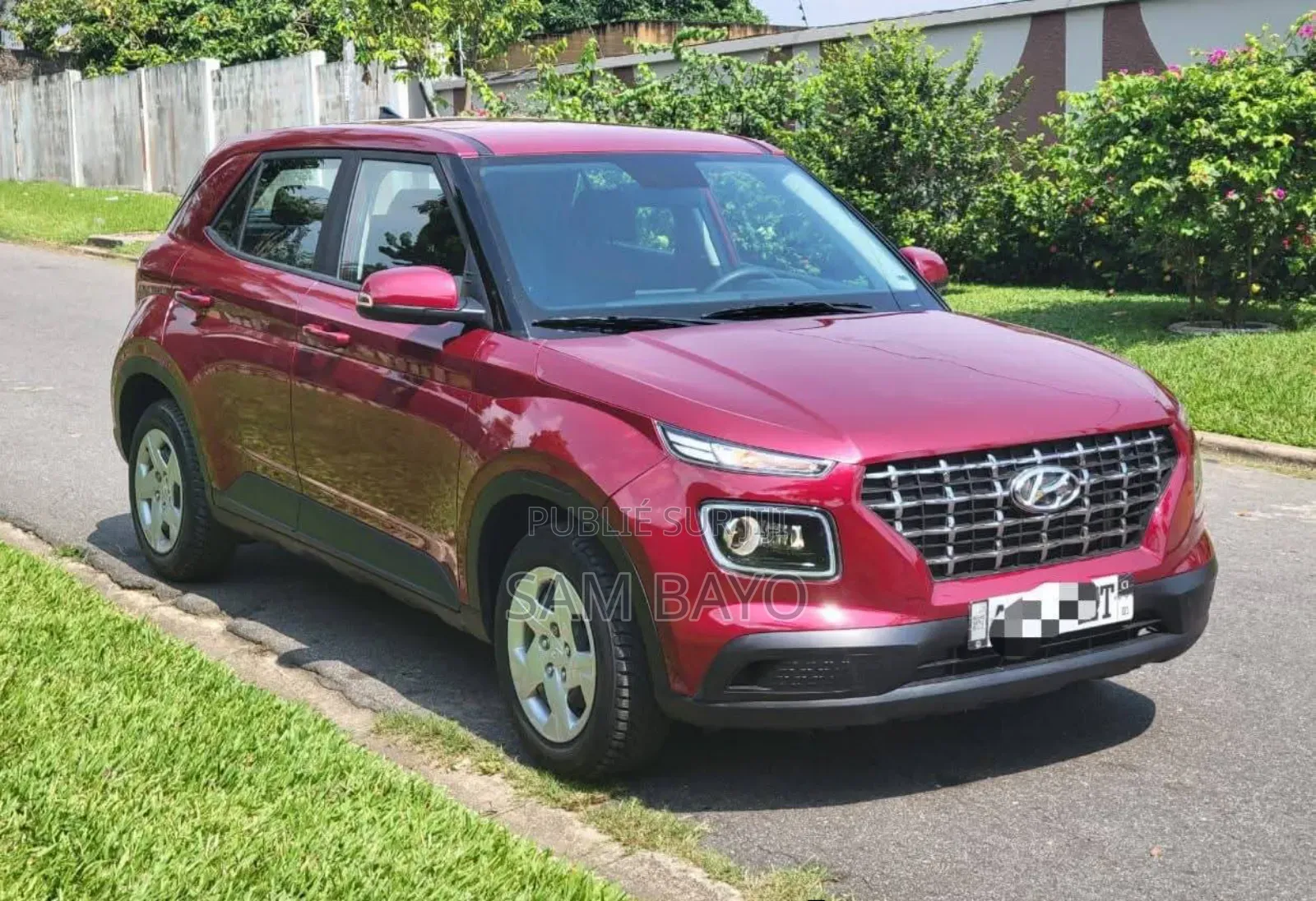 Hyundai Venue 2021 Rose