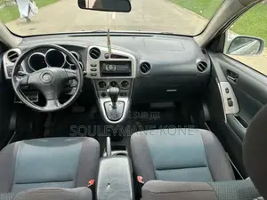 Toyota Matrix 2006 Gris