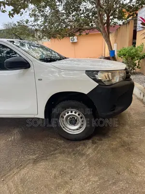 Toyota Hilux 2020 Blanc