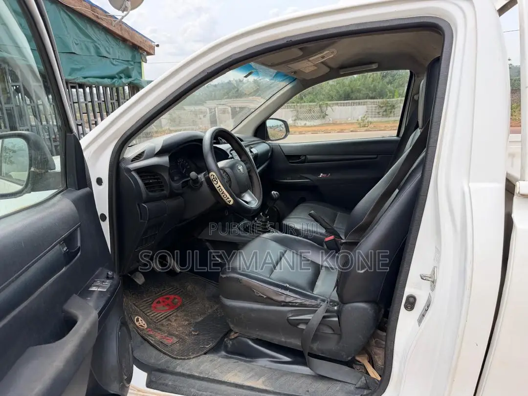 Toyota Hilux 2020 Blanc