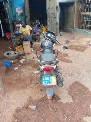 TVS Autre 2019 Rouge