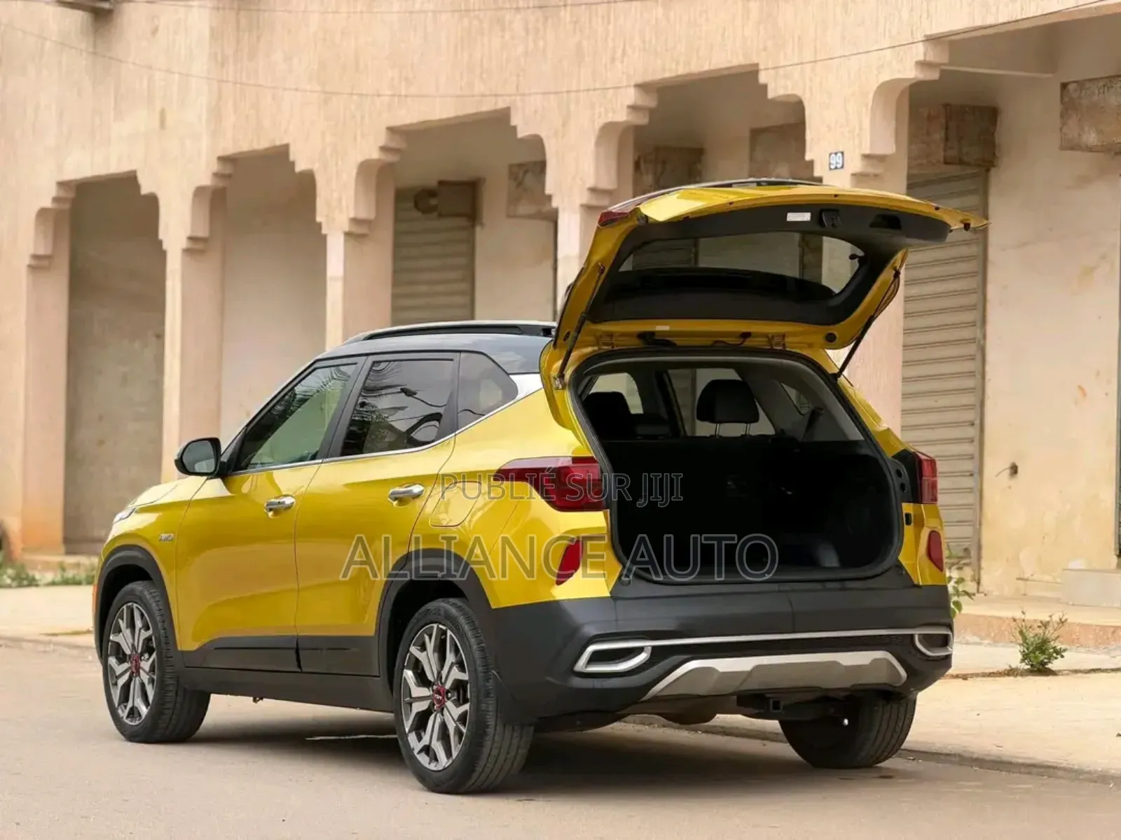 Kia Seltos 2022 Jaune