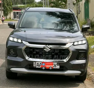 Suzuki Grand Vitara 2025 Gris