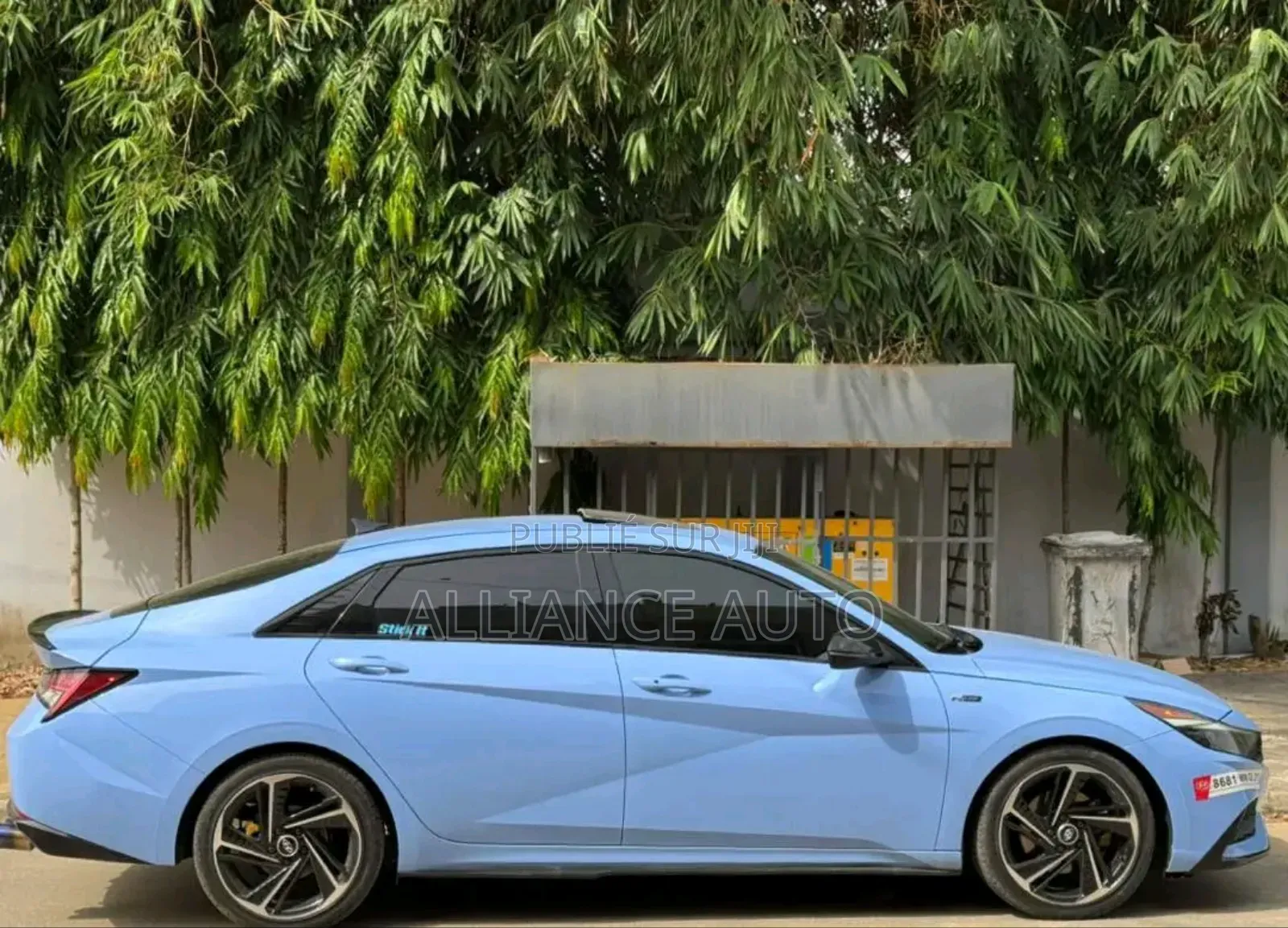 Hyundai Elantra 2022 Bleu