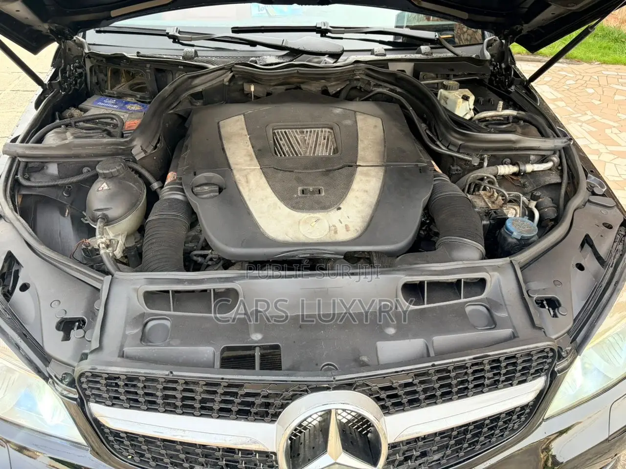 Mercedes-Benz C300 Luxury 4Matic Sedan AWD (3.0L 6cyl 7A) 2010 Noir