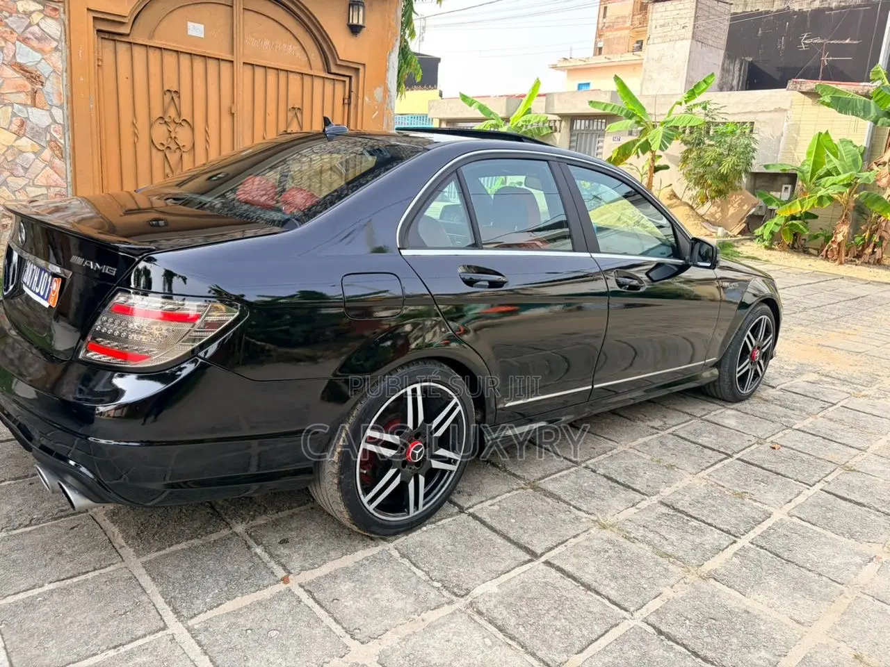 Mercedes-Benz C300 Luxury 4Matic Sedan AWD (3.0L 6cyl 7A) 2010 Noir