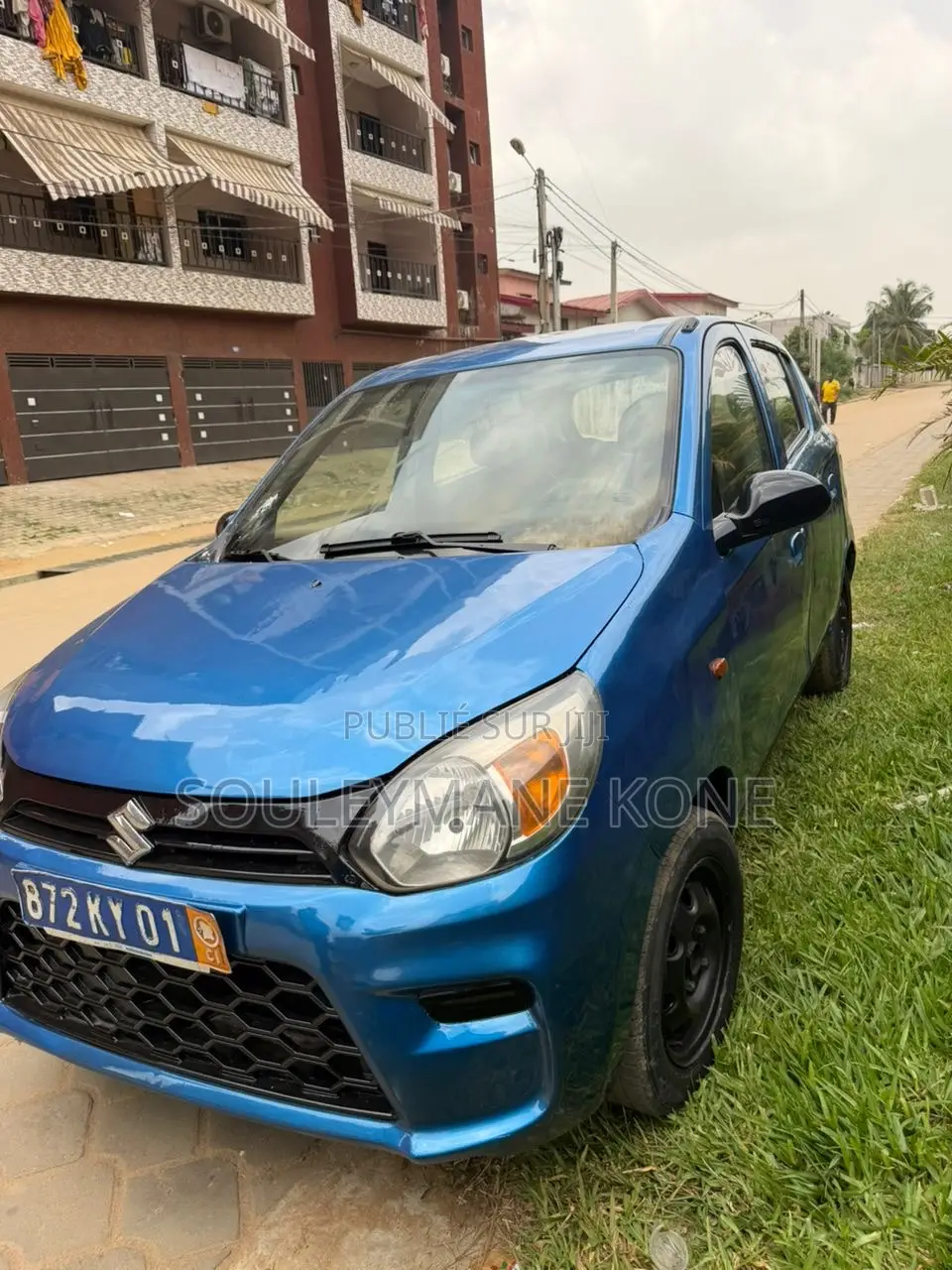 Suzuki Alto 2022 Bleu