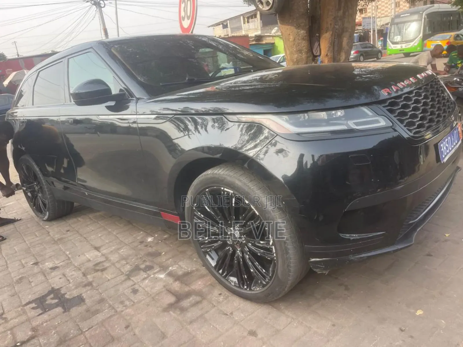 Rover 3500 2023 Noir