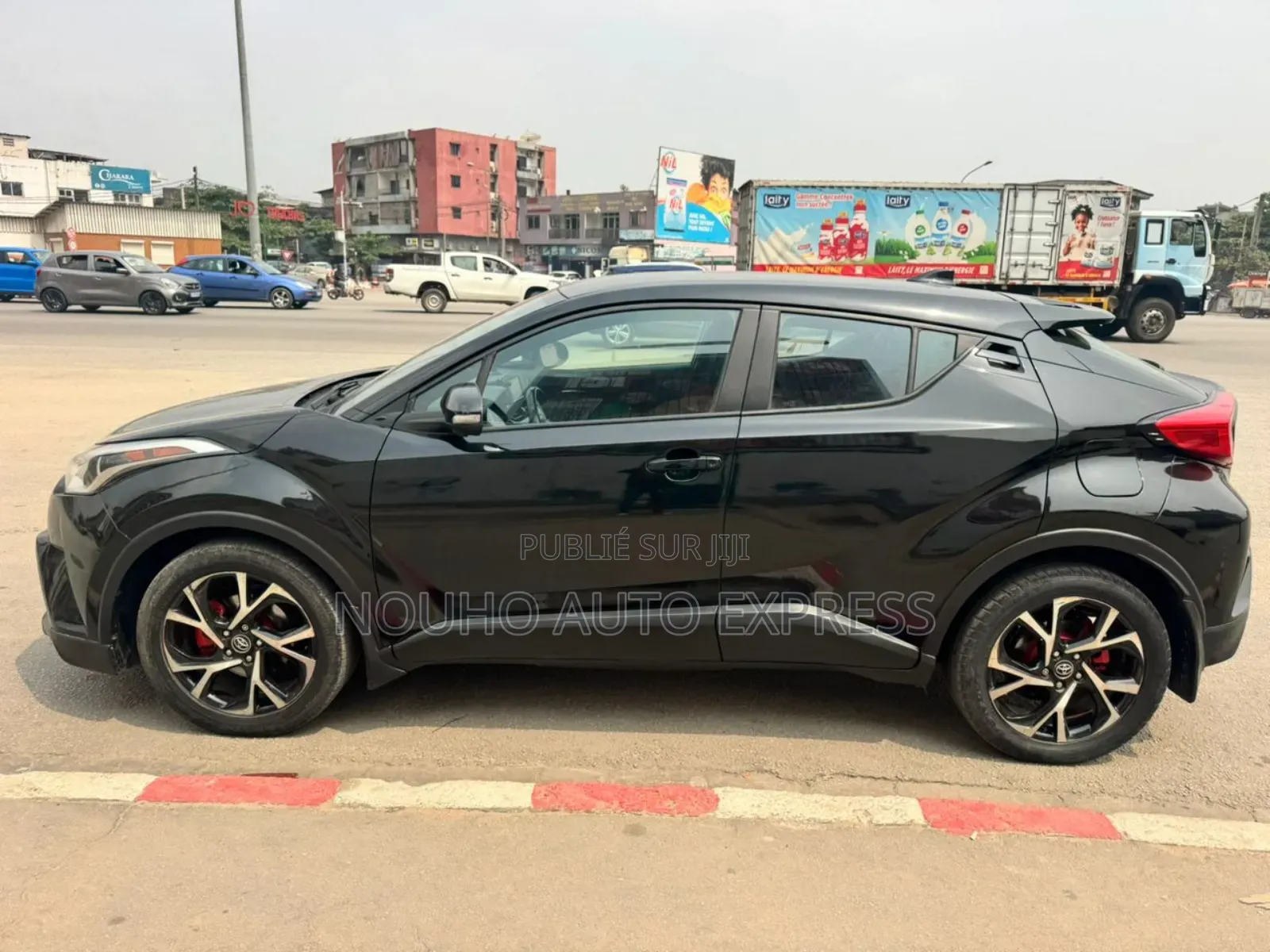 Toyota C-HR 2018 Noir