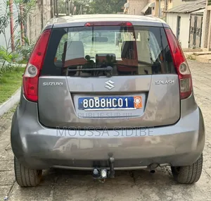 Suzuki Splash 2011 Gris