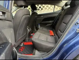 Hyundai Elantra Value Edition 2018 Bleu