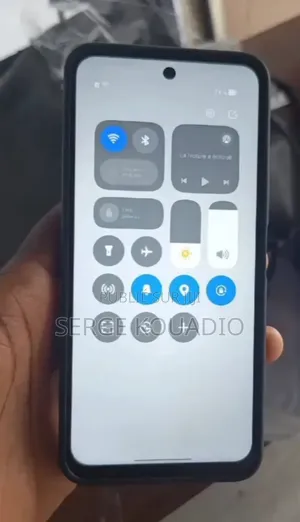 Nouveau Tecno Pop 10 64 GB Gris