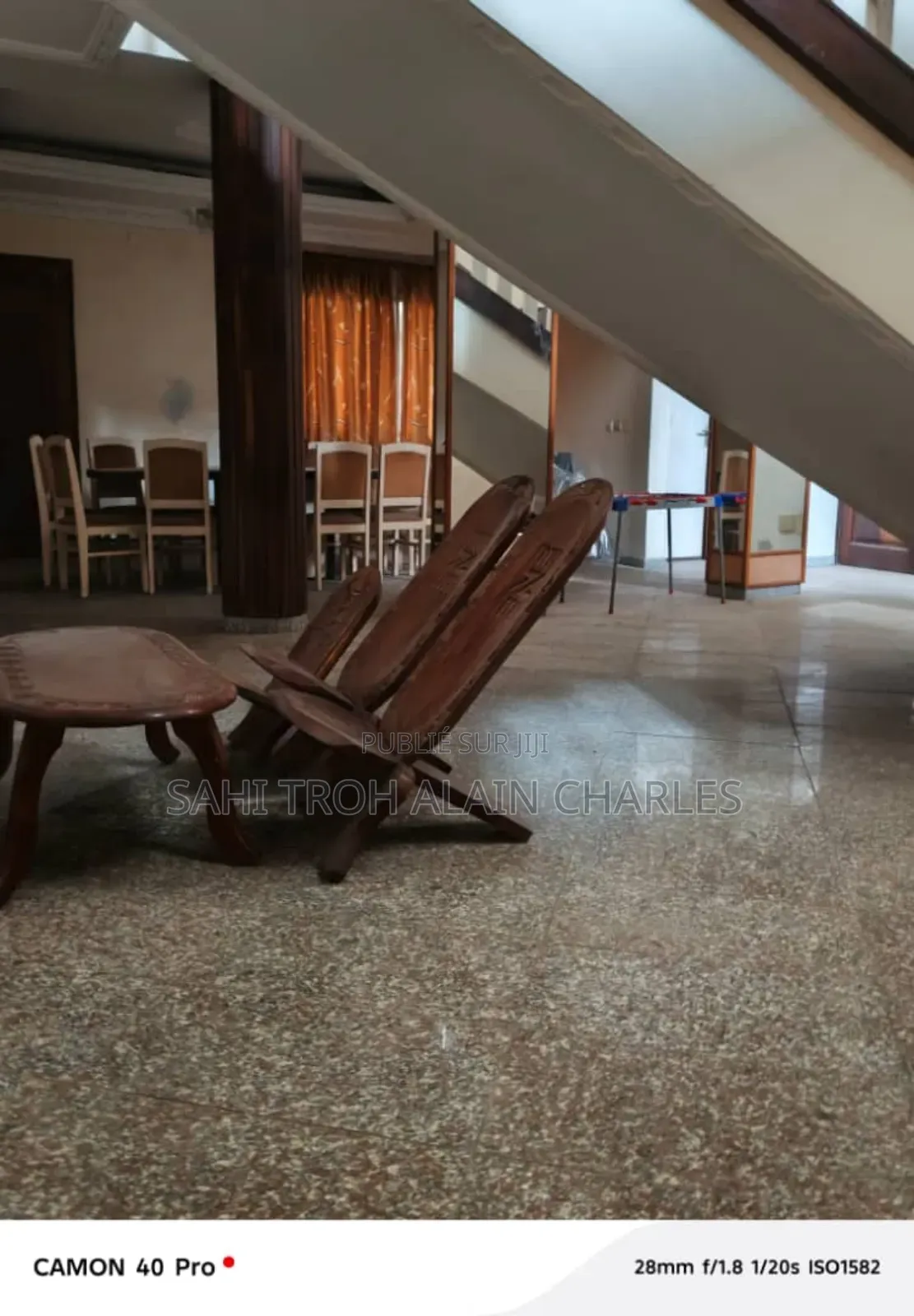 Une Somptueuse Villa Duplex De 12 Pièces Bon Pour Des Institutions