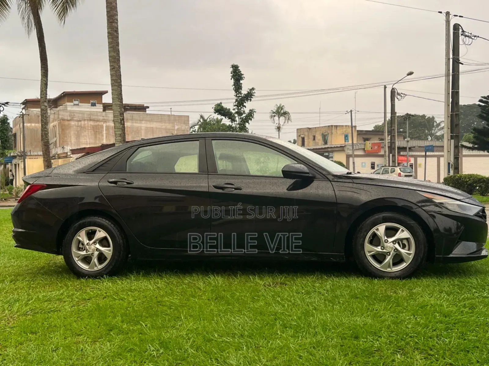 Hyundai Elantra Limited 2022 Noir