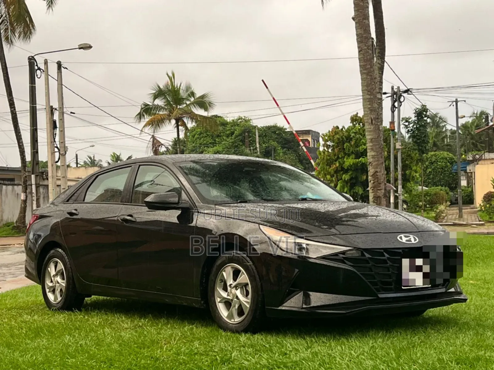 Hyundai Elantra Limited 2022 Noir