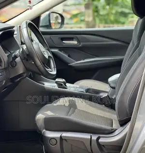 Nissan Qashqai 2025 Gris