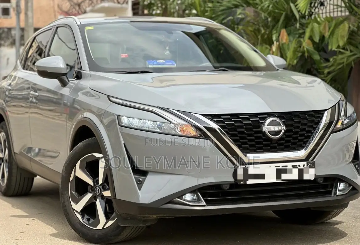 Nissan Qashqai 2025 Gris
