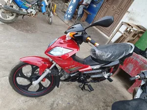 Nouveau KTM Autre 2023 Rouge