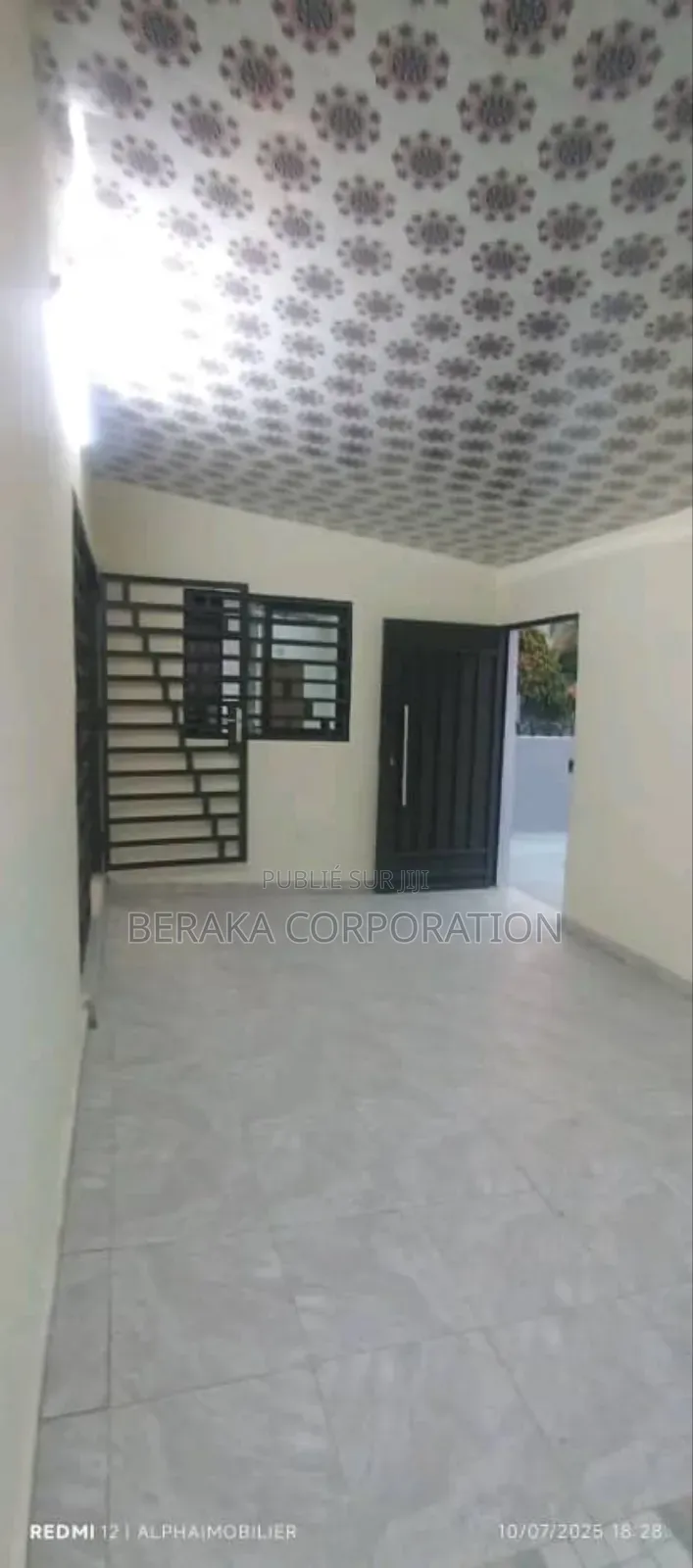 3chbre Maison dans Beraka Corporation, Cocody à Vendre