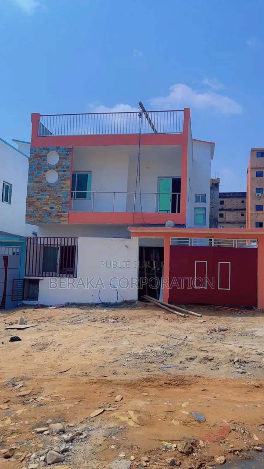 4chbre Duplex dans Beraka Corporation, Cocody à Vendre