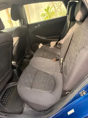 Hyundai Accent SE Sedan 2017 Bleu